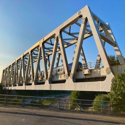 Ponte pedonale a tralicci in acciaio prefabbricato, ponte H Steel Bailey