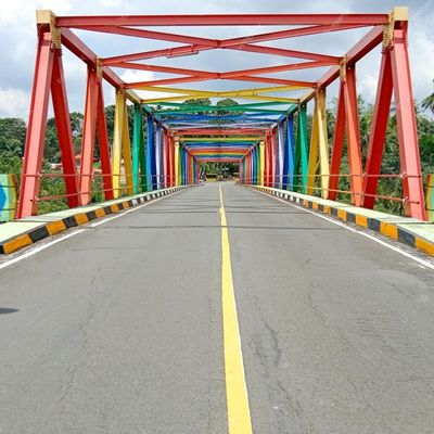 Ponte a telaio di ferro a bassa manutenzione progettato per la costruzione di ponti che garantisce stabilità e longevità nei progetti di costruzione
