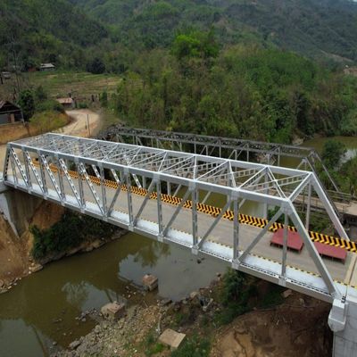 La resistenza al fuoco dipende dai rivestimenti a prova di fuoco Struttura di acciaio applicata Ponte Soluzione di costruzione durevole per progetti infrastrutturali