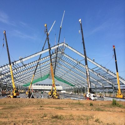 Struttura in acciaio galvanizzato con vetrina in acciaio H e alluminio