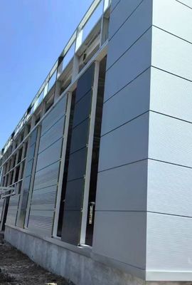 Moderna struttura in acciaio leggero prefabbricata