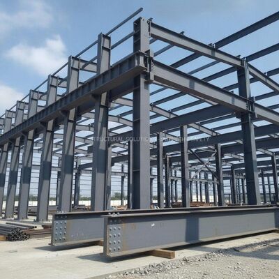 Struttura in acciaio laminato a caldo Edificio con telaio metallico Fornitura di soluzioni strutturali senza compromettere resistenza o sicurezza